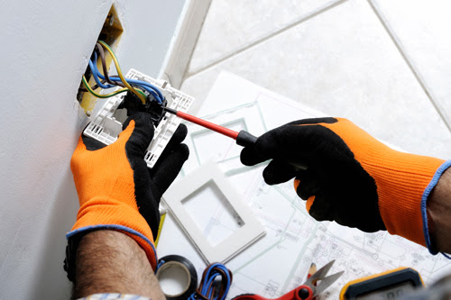 Residential Electrical Repairs & Troubleshooting in Toronto