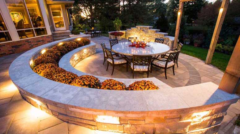 Outdoor and Landscape Lighting installation in Toronto
